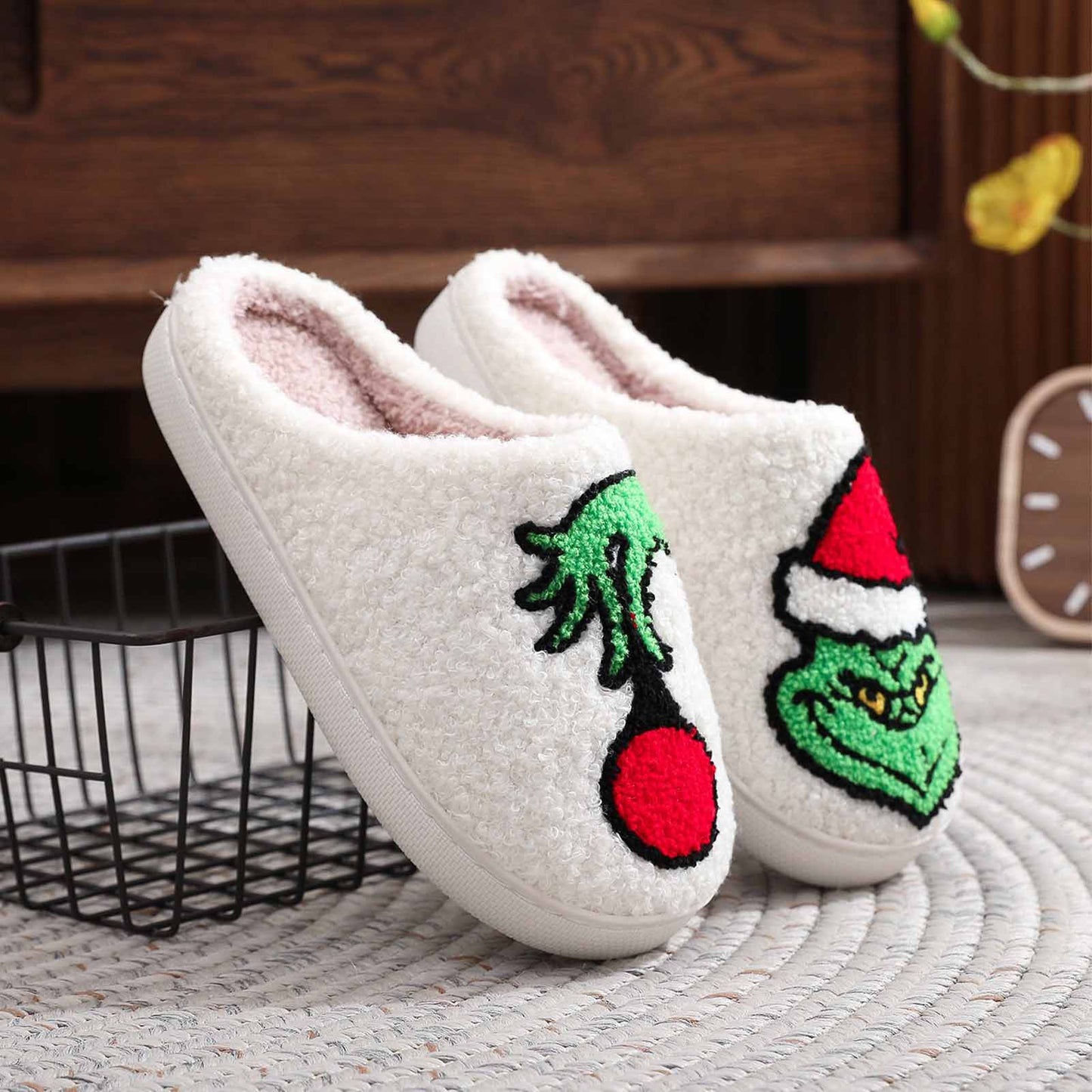 Cute Christmas Slippers Women Men Fun Santa Elk Slippers Soft Non-Slip Plush Warm Couple Home Shoes