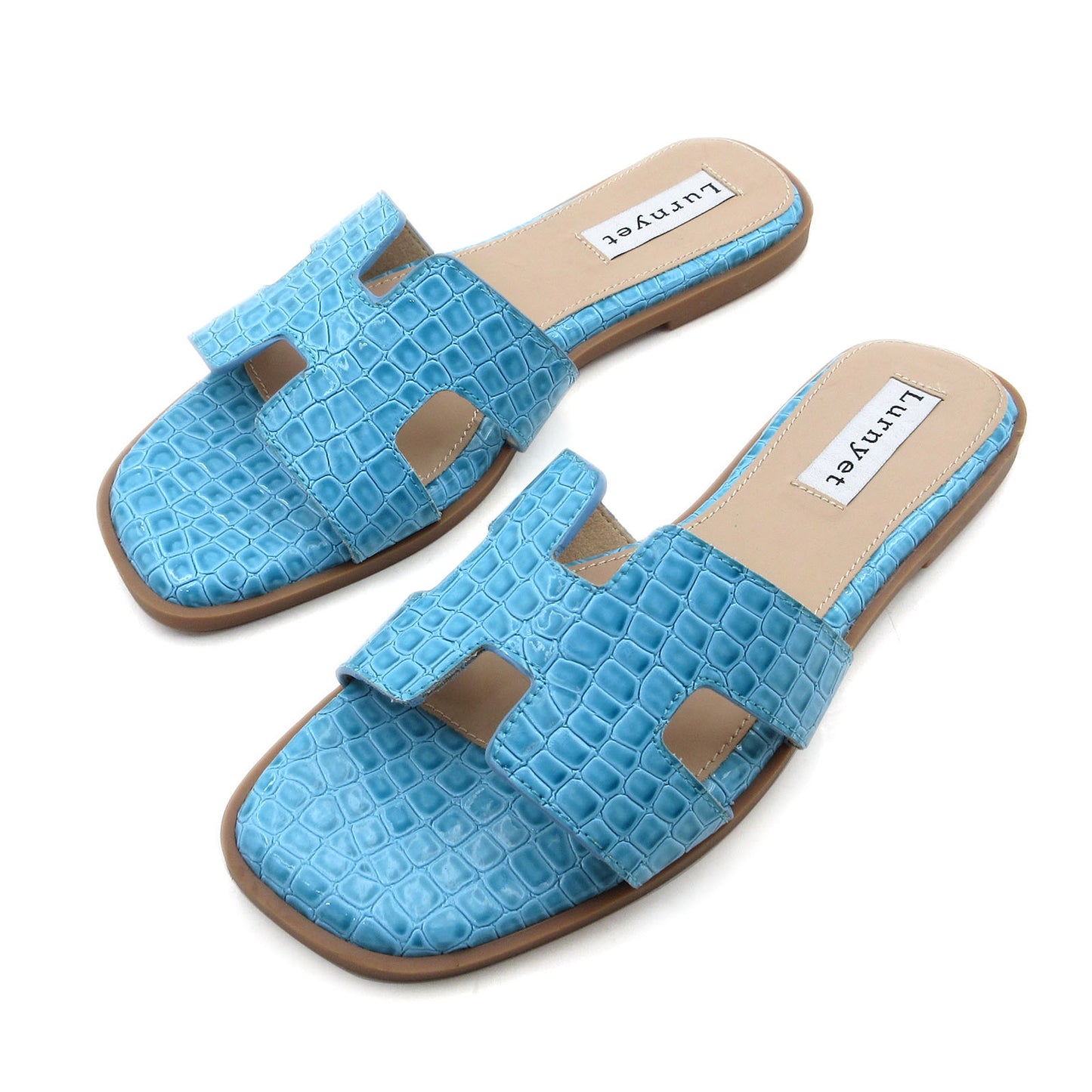 Women's Comfort Cushion Flat Sandal with Crocodile Pattern: Stylish Design Slide, Non-Slip Rubber Sole, Latex Insole for Comfort, Perfect for Parties, Gatherings, Casual Wear, Vacations, and Beach Days
