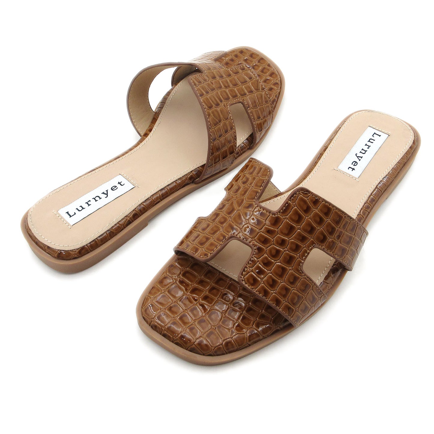 Women's Comfort Cushion Flat Sandal with Crocodile Pattern: Stylish Design Slide, Non-Slip Rubber Sole, Latex Insole for Comfort, Perfect for Parties, Gatherings, Casual Wear, Vacations, and Beach Days