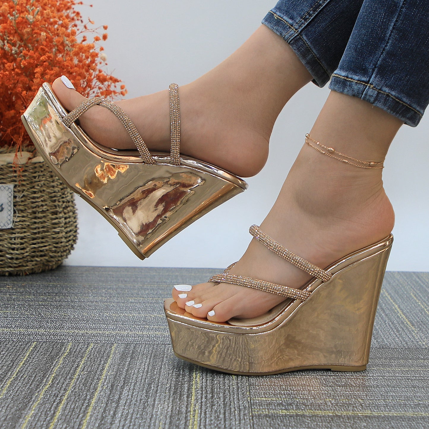 Women's Elastic Lace Slip Into Platform Slope Heel Fashion Round Open Toe Slip Resistant Platform Heightened Summer Casual Vacation Beach Sandals