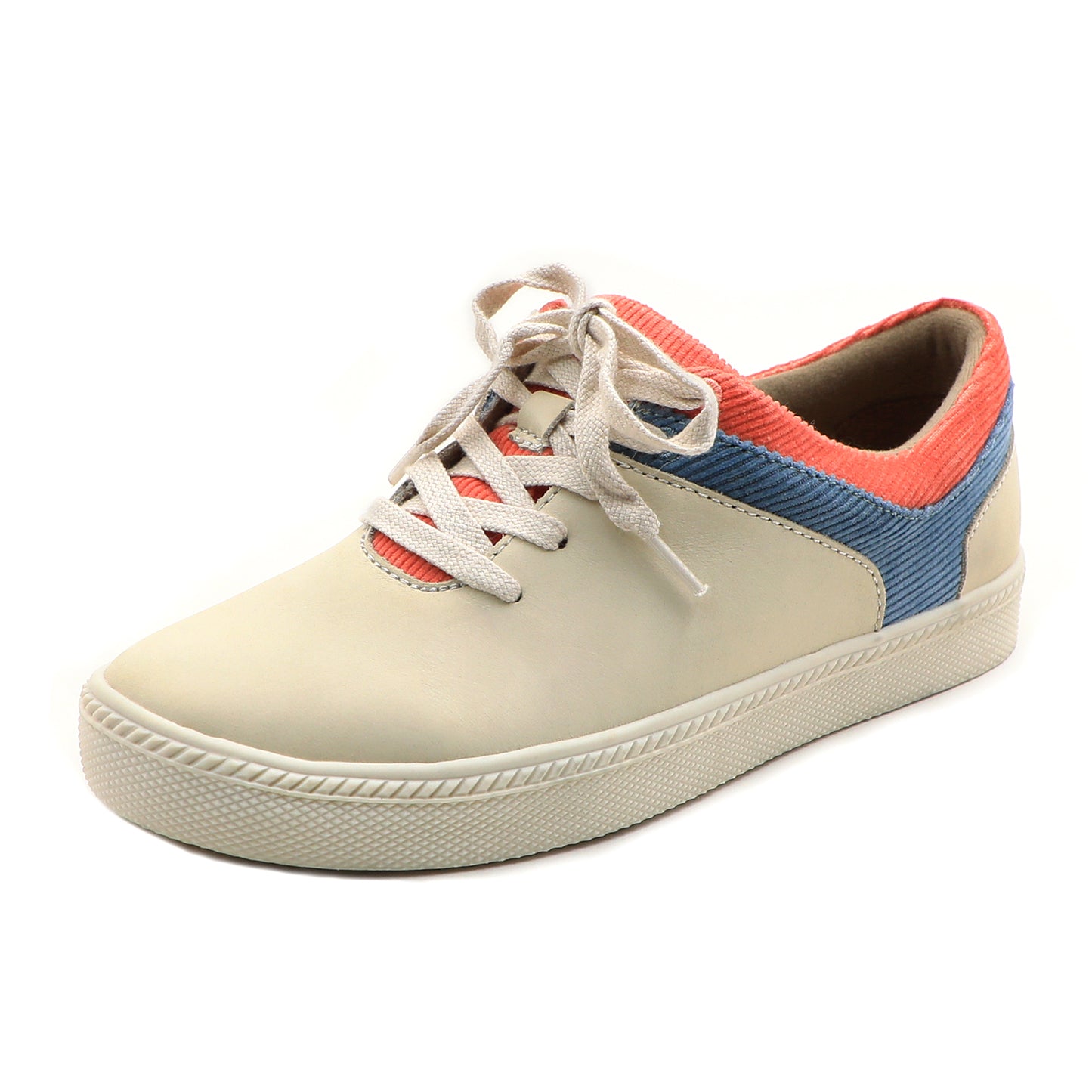 Women's Sneakers - Stylish leather flats with arch support for all-day walking